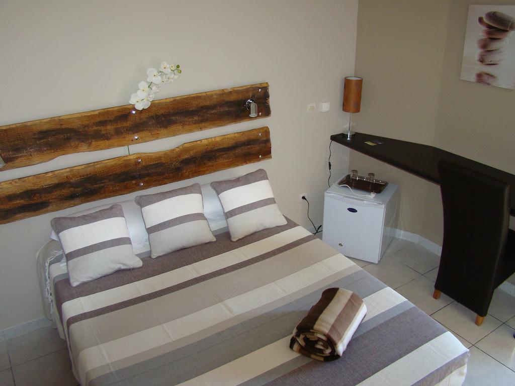 Hotel Ylang Ylang Saint-Gilles Les Bains Chambre photo